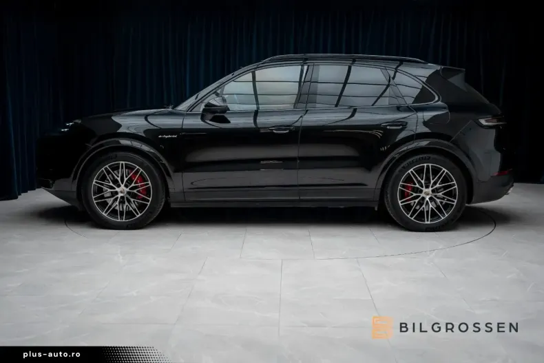Porsche Cayenne din 2024 cu 61.130 km - oferta POR164962 - foto 5