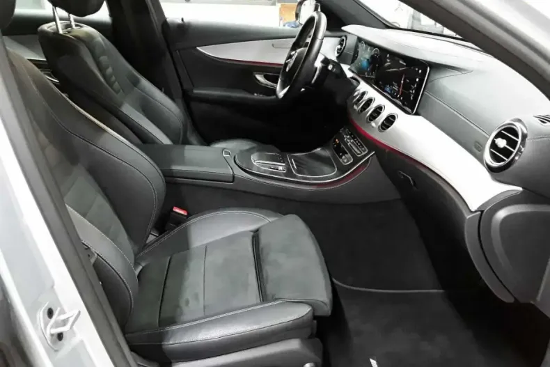 Mercedes-Benz E 220 din 2021 cu 90.067 km - oferta MER164964 - foto 12