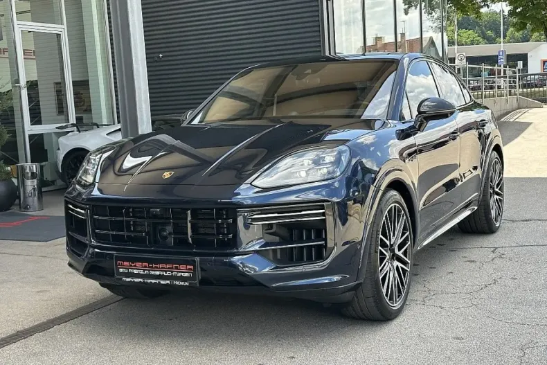 Porsche Cayenne din 2024 cu 11.800 km - oferta POR164966 - foto 4