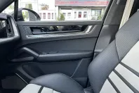 Porsche Cayenne din 2024 cu 11.800 km - oferta POR164966 - foto 29