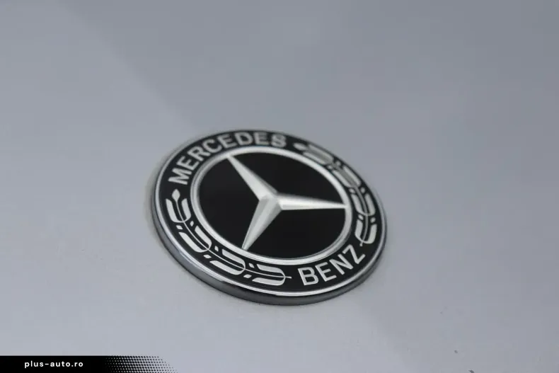 Mercedes-Benz E 200 din 2020 cu 69.168 km - oferta MER164969 - foto 11