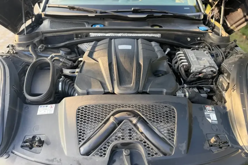 Porsche Macan din 2020 cu 78.500 km - oferta POR164971 - foto 12