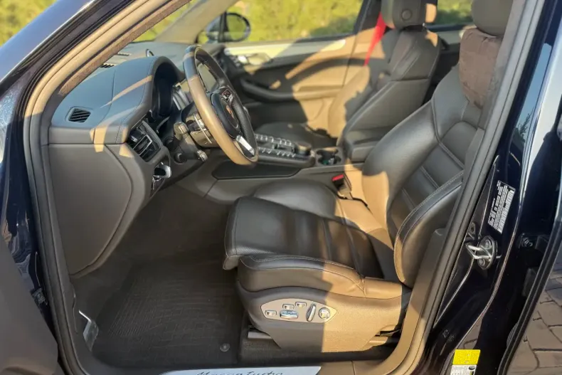 Porsche Macan din 2020 cu 78.500 km - oferta POR164971 - foto 29