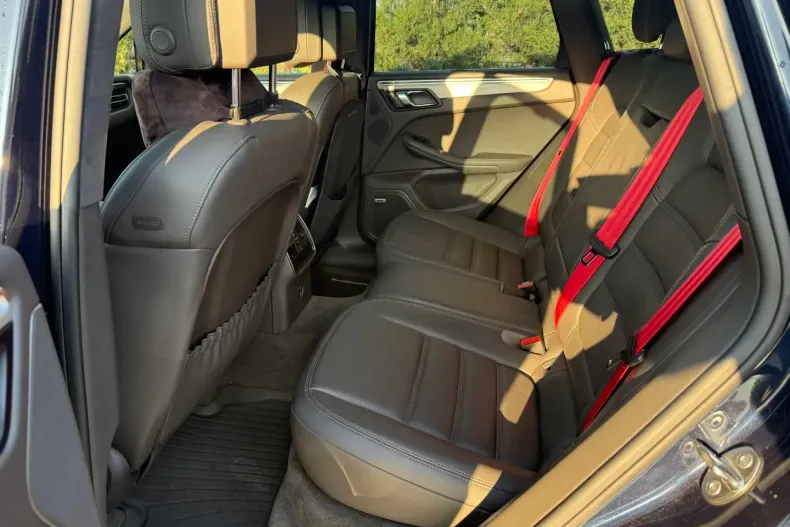 Porsche Macan din 2020 cu 78.500 km - oferta POR164971 - foto 37