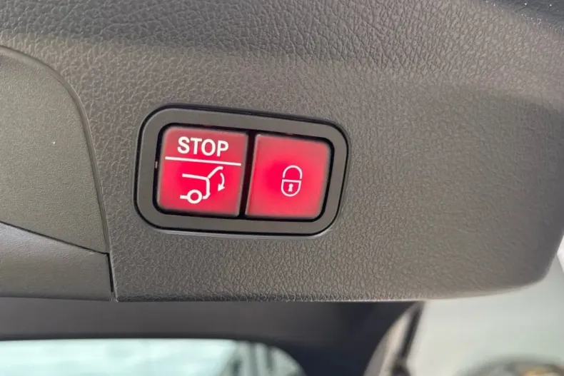 Mercedes-Benz GLE 350 din 2023 cu 17.050 km - oferta MER164973 - foto 20