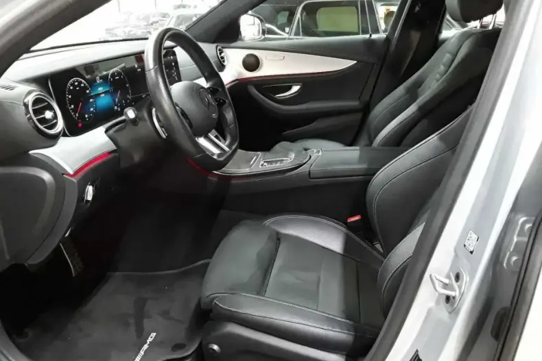 Mercedes-Benz E 220 din 2021 cu 90.067 km - oferta MER164976 - foto 3