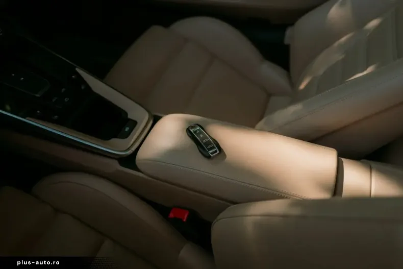 Porsche 992 din 2024 cu 13.700 km - oferta POR164977 - foto 15