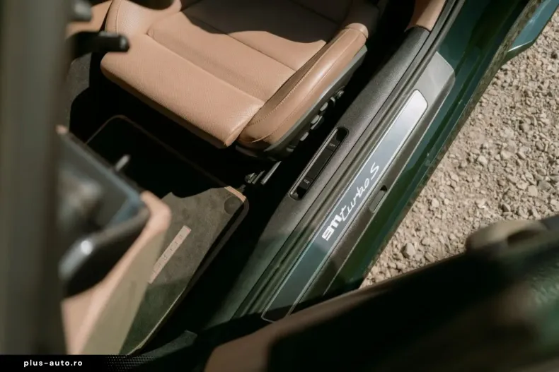 Porsche 992 din 2024 cu 13.700 km - oferta POR164977 - foto 17