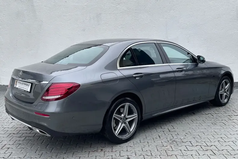 Mercedes-Benz E 300 din 2020 cu 59.000 km - oferta MER164978 - foto 6