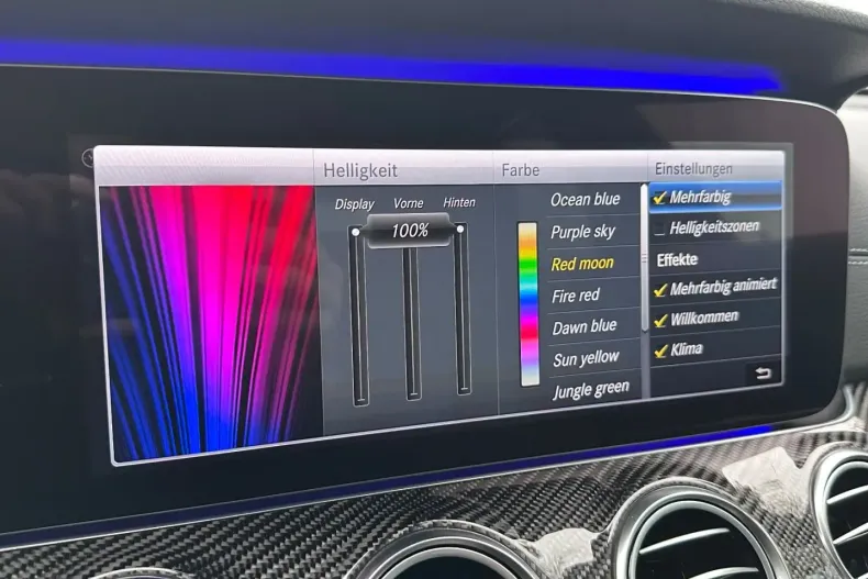 Mercedes-Benz E 300 din 2020 cu 59.000 km - oferta MER164978 - foto 21