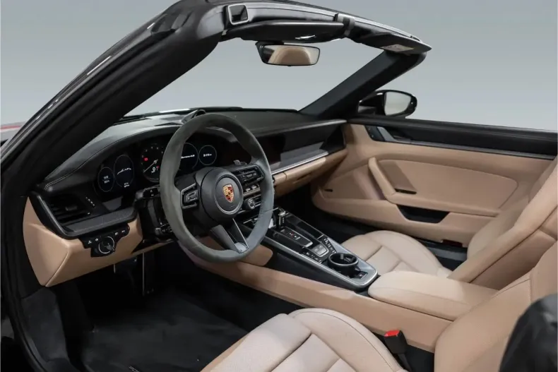 Porsche 992 din 2024 cu 16.999 km - oferta POR164980 - foto 3