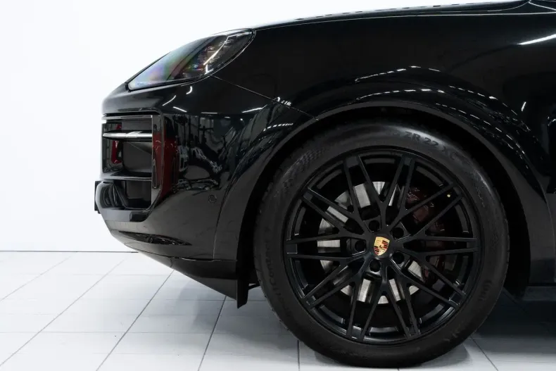 Porsche Cayenne din 2025 cu 17.581 km - oferta POR164984 - foto 8