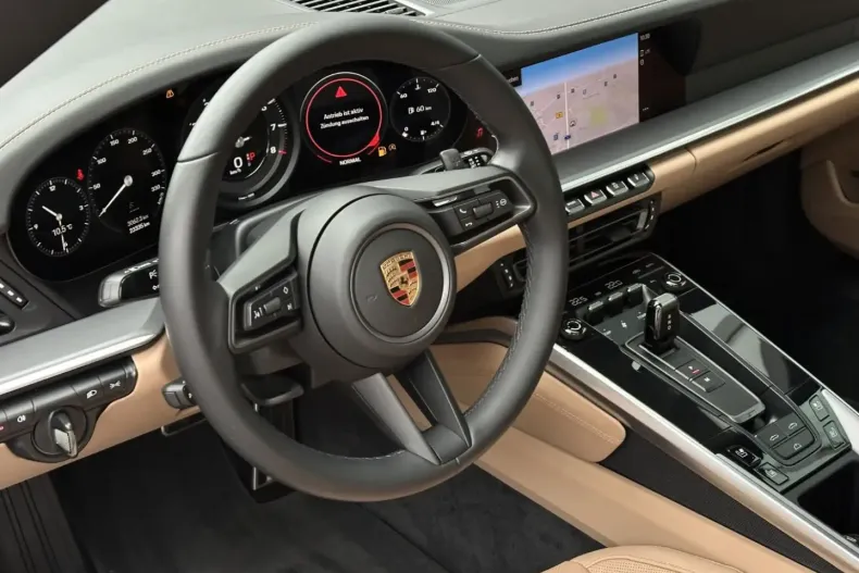 Porsche 992 din 2024 cu 23.400 km - oferta POR164986 - foto 2