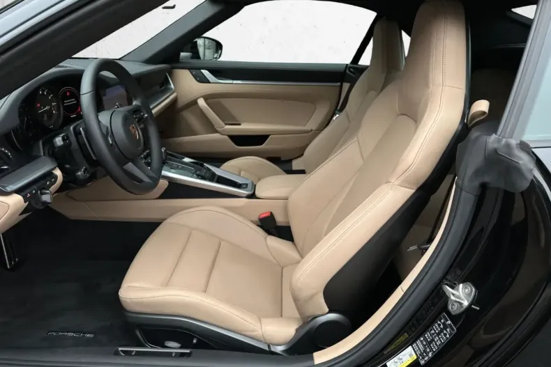 Porsche 992 din 2024 cu 23.400 km - oferta POR164986 - foto 3