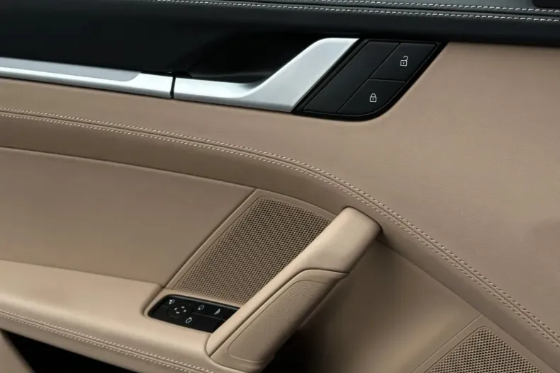 Porsche 992 din 2024 cu 23.400 km - oferta POR164986 - foto 20