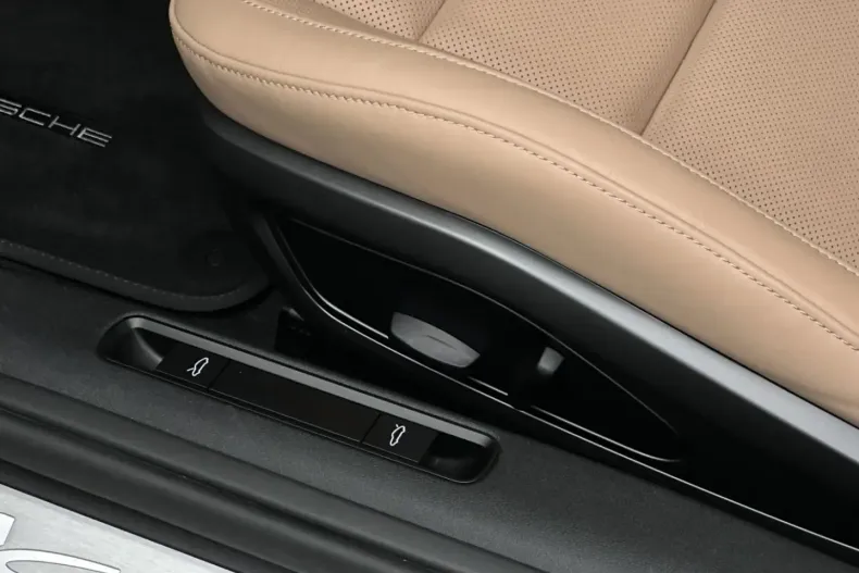 Porsche 992 din 2024 cu 23.400 km - oferta POR164986 - foto 22