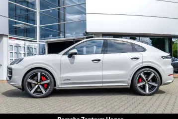 Porsche Cayenne din 2024 - oferta POR164987