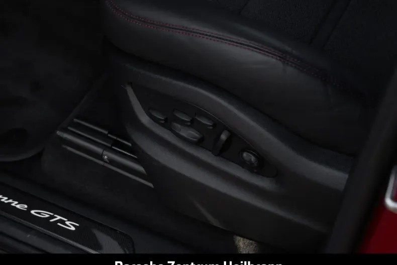 Porsche Cayenne din 2024 cu 11.950 km - oferta POR164988 - foto 18