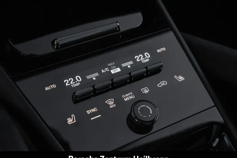 Porsche Cayenne din 2024 cu 11.950 km - oferta POR164988 - foto 27