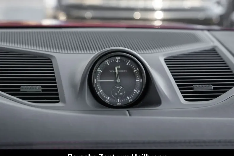 Porsche Cayenne din 2024 cu 11.950 km - oferta POR164988 - foto 28