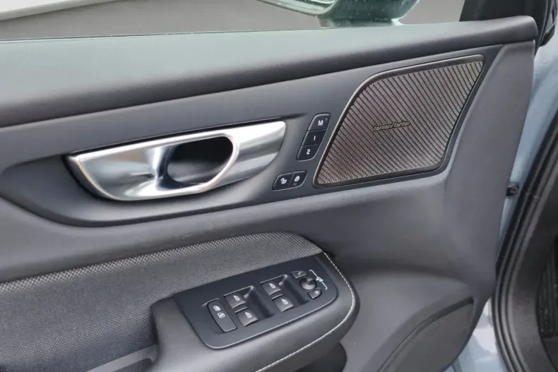 Volvo S60 din 2024 cu 22.500 km - oferta VOL164991 - foto 23