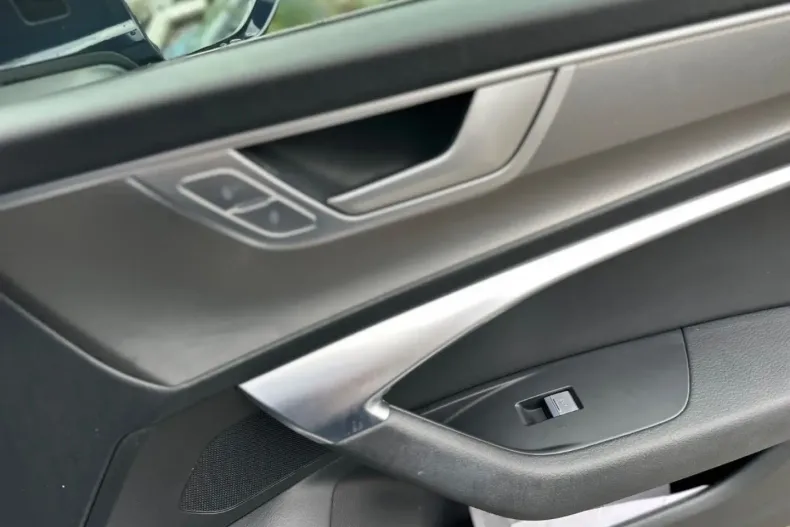 Audi A6 din 2022 cu 94.800 km - oferta AUD164992 - foto 26