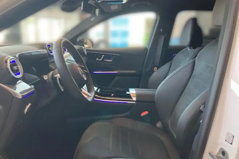 Mercedes-Benz GLC 300 din 2024 cu 19.866 km - oferta MER164995 - foto 10