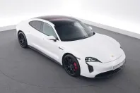 Porsche Taycan din 2024 cu 26.598 km - oferta POR164997 - foto 1