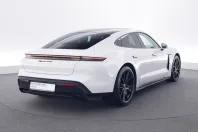 Porsche Taycan din 2024 cu 26.598 km - oferta POR164997 - foto 7