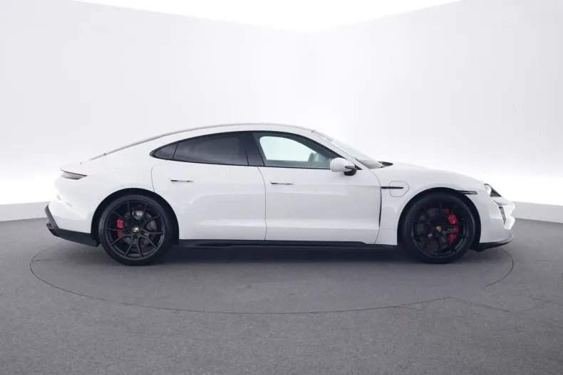 Porsche Taycan din 2024 cu 26.598 km - oferta POR164997 - foto 8