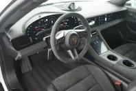 Porsche Taycan din 2024 cu 26.598 km - oferta POR164997 - foto 12