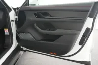 Porsche Taycan din 2024 cu 26.598 km - oferta POR164997 - foto 40