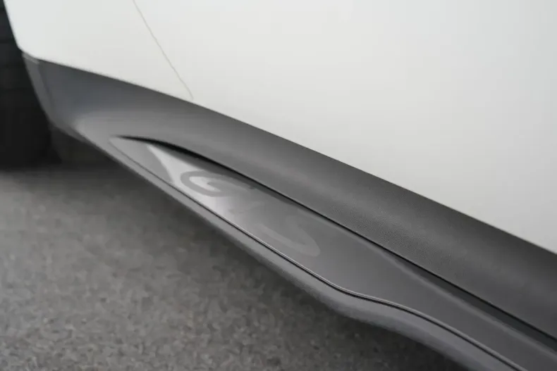 Porsche Taycan din 2024 cu 26.598 km - oferta POR164997 - foto 41