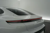 Porsche Taycan din 2024 cu 26.598 km - oferta POR164997 - foto 45