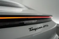 Porsche Taycan din 2024 cu 26.598 km - oferta POR164997 - foto 46