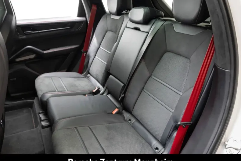 Porsche Cayenne din 2024 cu 12.953 km - oferta POR164998 - foto 16