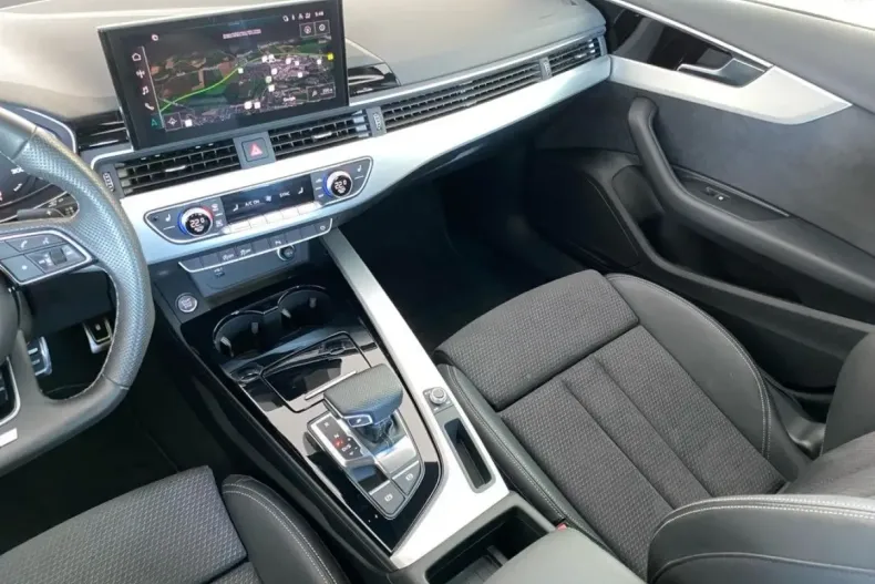 Audi A4 din 2022 cu 43.176 km - oferta AUD165004 - foto 10