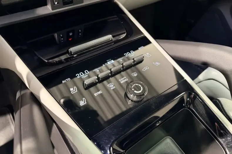 Porsche Cayenne din 2024 cu 62.400 km - oferta POR165014 - foto 18