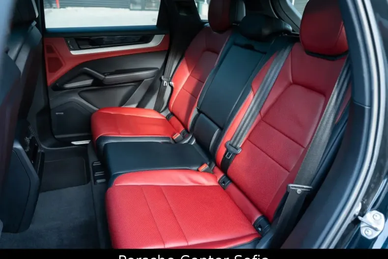 Porsche Cayenne din 2024 cu 29.500 km - oferta POR165015 - foto 26