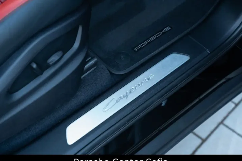 Porsche Cayenne din 2024 cu 29.500 km - oferta POR165015 - foto 30