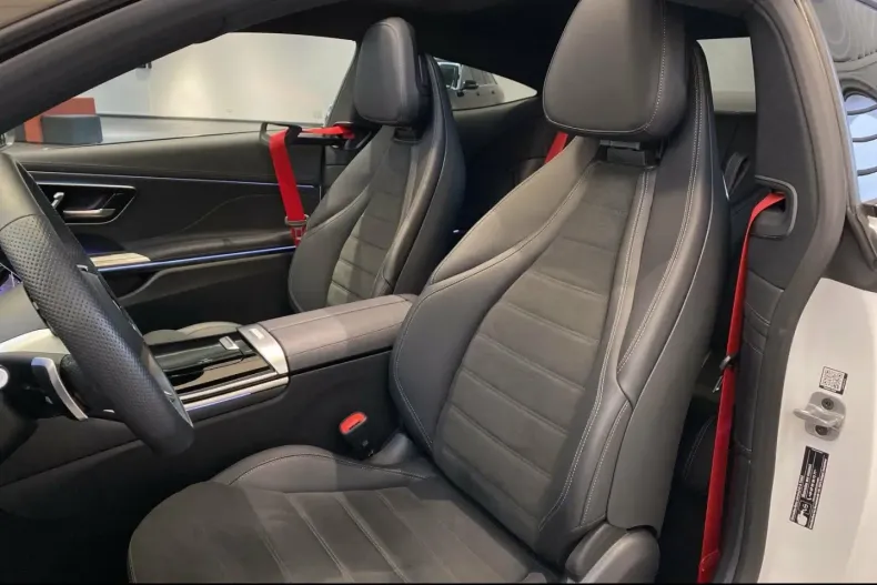 Mercedes-Benz CLE 200 din 2024 cu 9.067 km - oferta MER165020 - foto 6