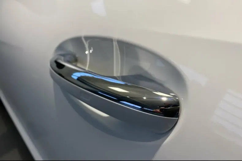 Mercedes-Benz CLE 200 din 2024 cu 9.067 km - oferta MER165020 - foto 25