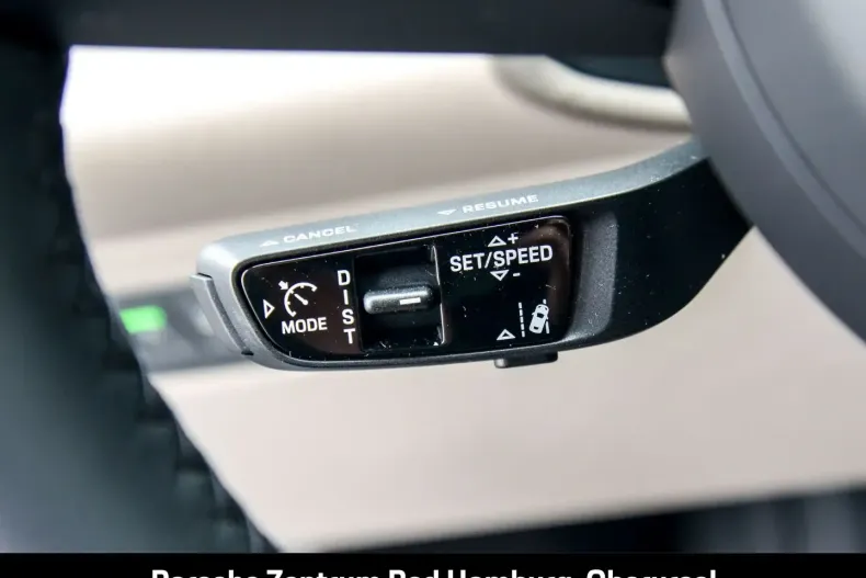 Porsche Macan din 2025 cu 17.900 km - oferta POR165021 - foto 24