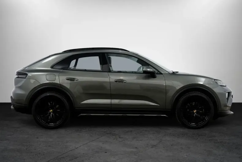 Porsche Macan din 2024 cu 12.800 km - oferta POR165022 - foto 11