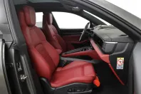 Porsche Macan din 2024 cu 12.800 km - oferta POR165022 - foto 21