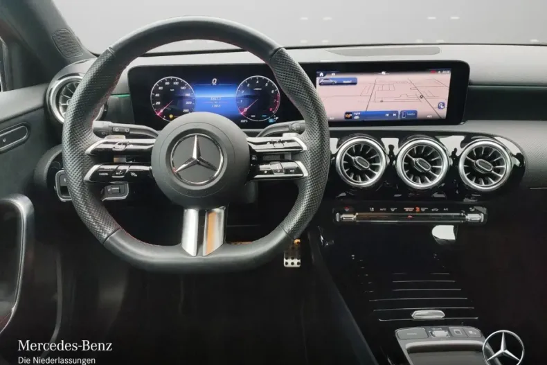 Mercedes-Benz A 250 din 2024 cu 12.614 km - oferta MER165027 - foto 10