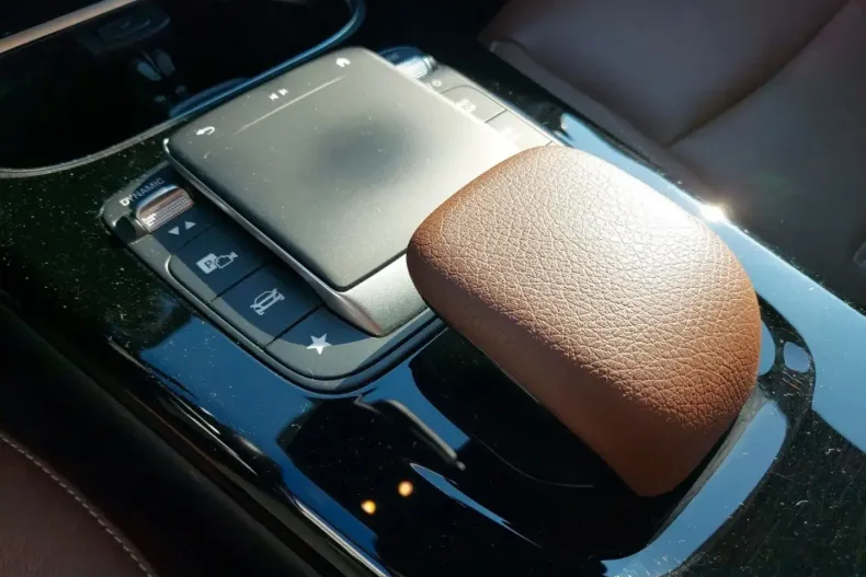 Mercedes-Benz A 250 din 2022 cu 77.389 km - oferta MER165029 - foto 12