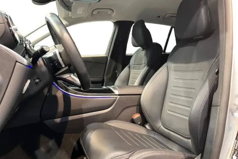 Mercedes-Benz GLC 200 din 2024 cu 12.494 km - oferta MER165030 - foto 5