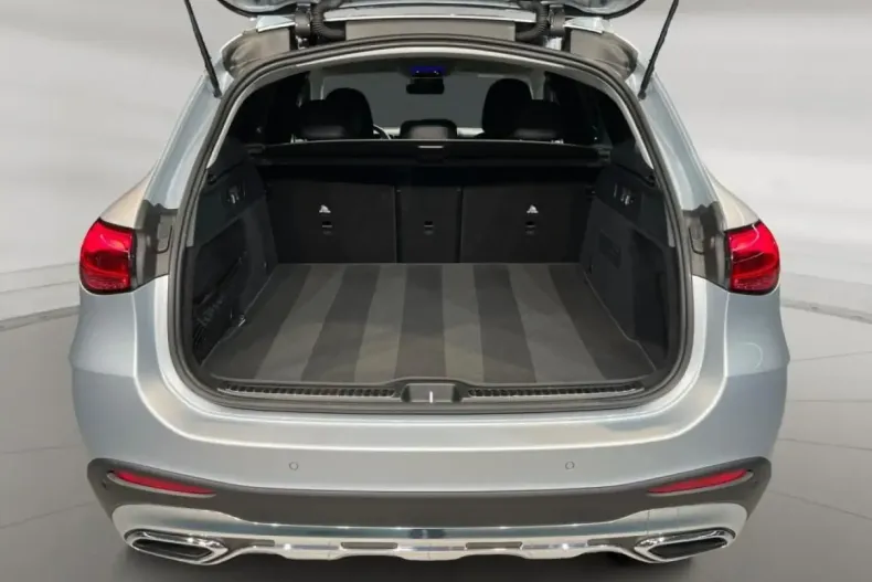 Mercedes-Benz GLC 200 din 2024 cu 12.494 km - oferta MER165030 - foto 12