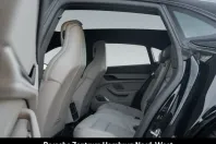 Porsche Taycan din 2024 cu 10.280 km - oferta POR165031 - foto 3